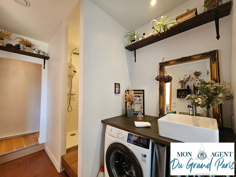 Maison - 184 m² - 7 pièces