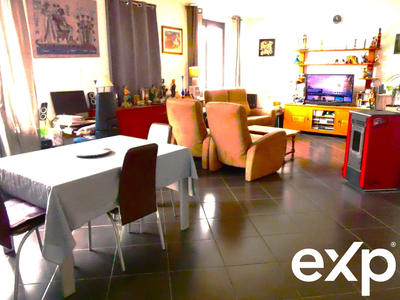 Maison - 102 m² - 5 pièces