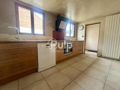 Maison - 95 m² - 5 pièces