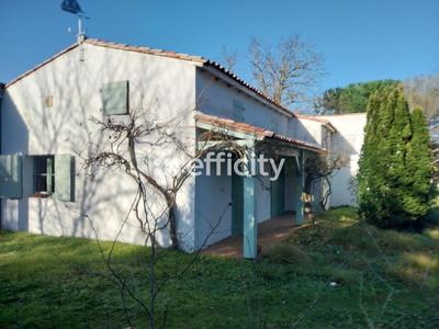 Maison - 112 m² - 4 pièces