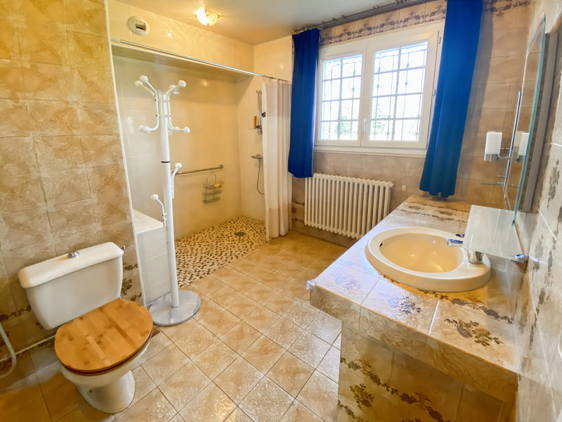 Maison - 192 m² - 6 pièces
