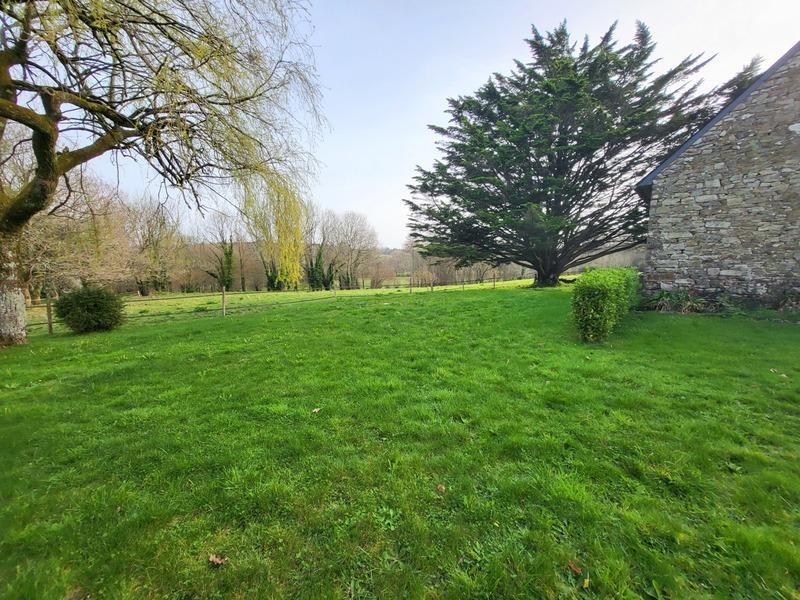 Maison - 170 m² - 12 pièces