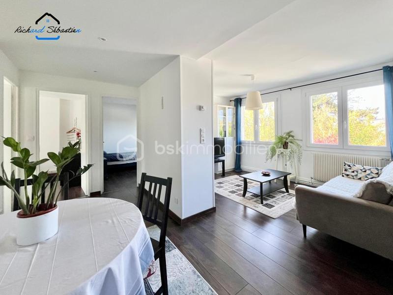 Immeuble - 250 m² - 10 pièces