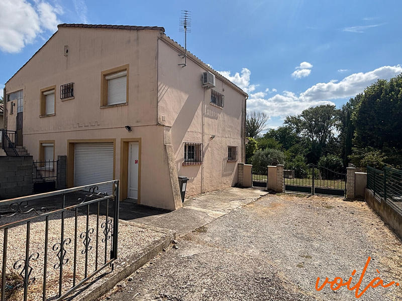 Immeuble - 9 pièces