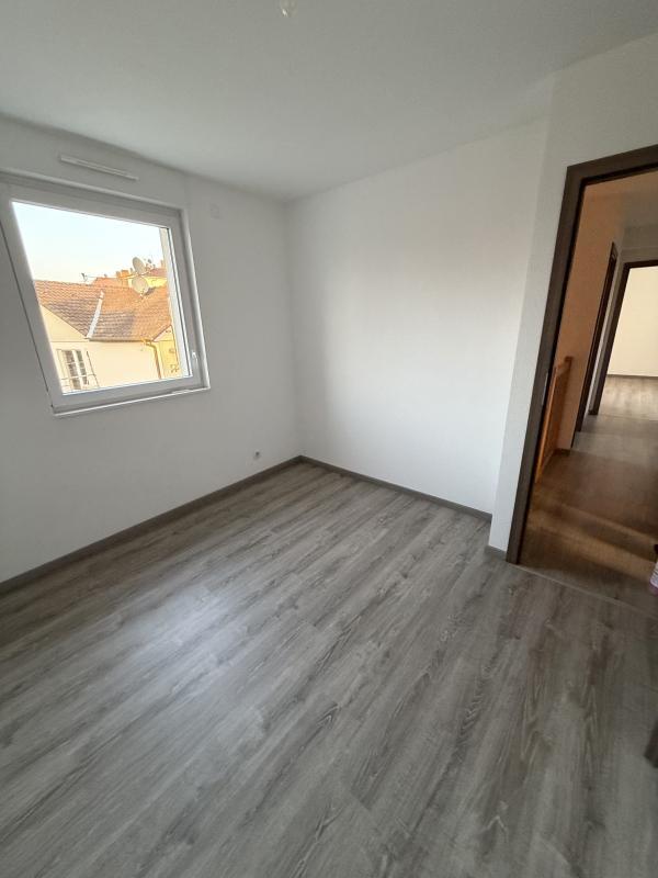 Maison - 102 m² - 4 pièces