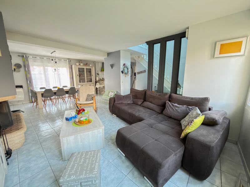 Maison - 125 m² - 7 pièces