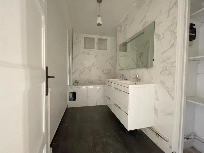 Appartement - 96 m² - 4 pièces