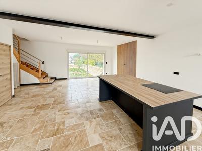 Maison - 115 m² - 4 pièces