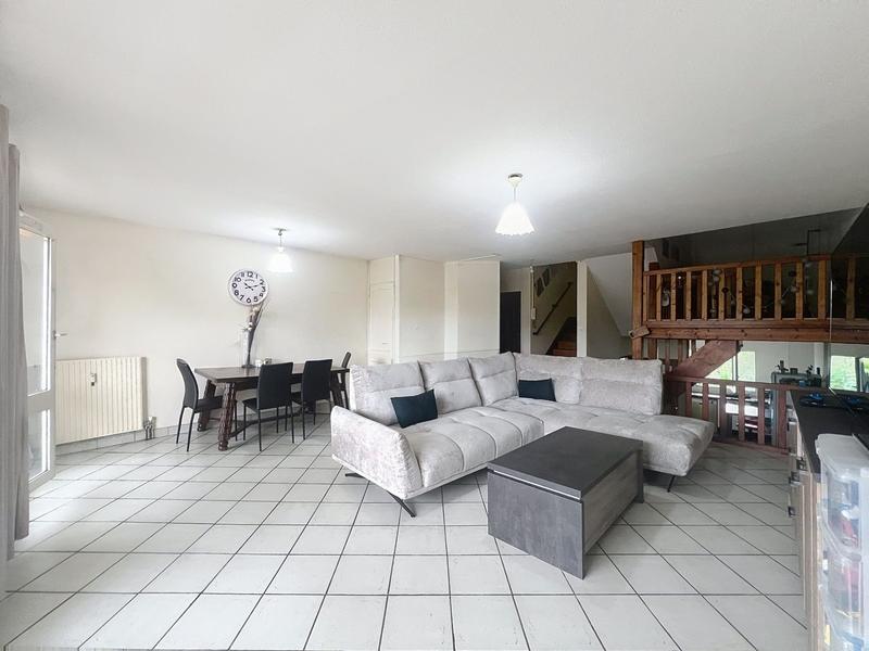 Appartement - 107 m² - 5 pièces