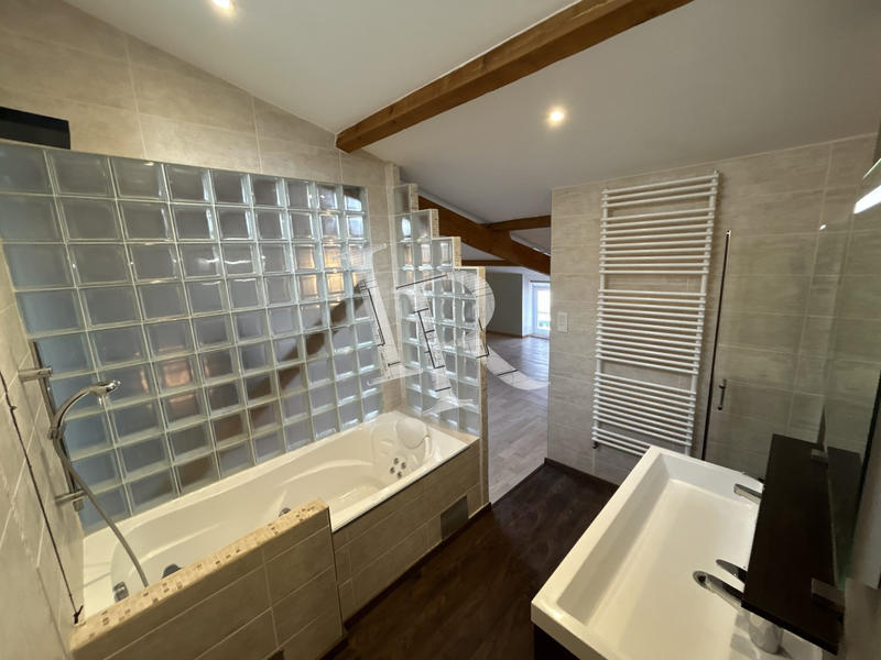 Maison - 91 m² - 3 pièces