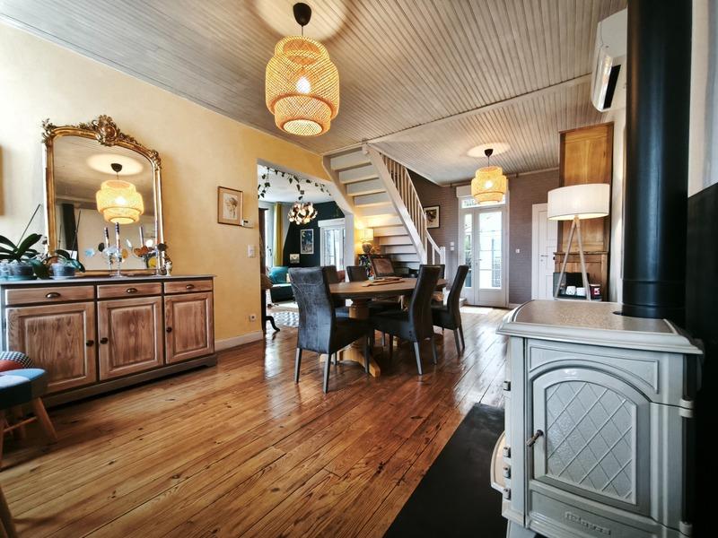 Maison - 120 m² - 4 pièces