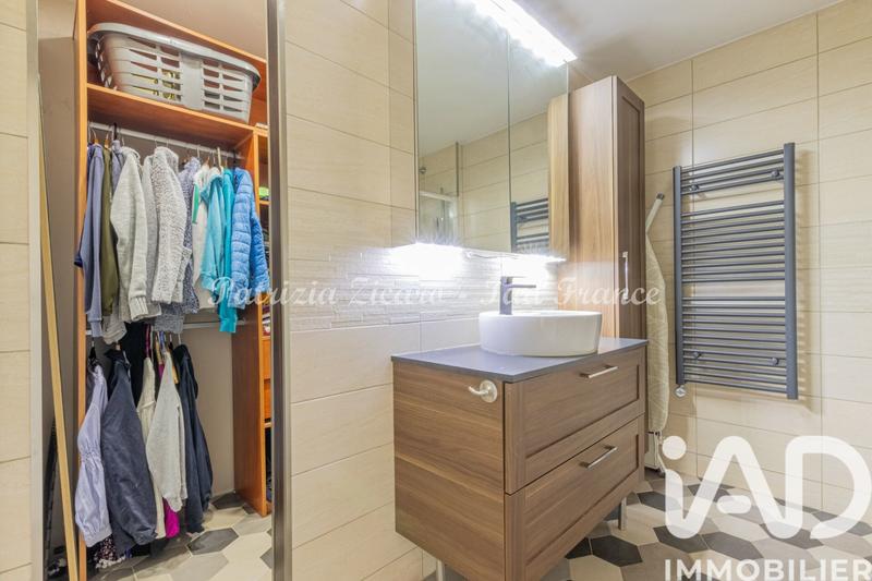 Appartement - 91 m² - 4 pièces