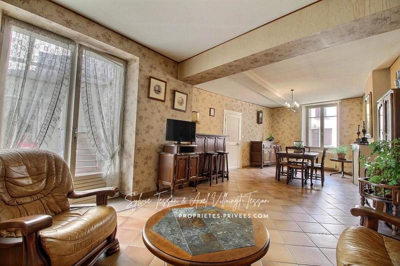 Maison - 160 m² - 6 pièces