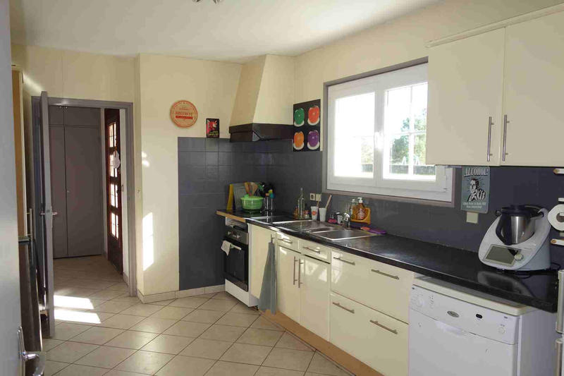 Maison - 159 m² - 6 pièces
