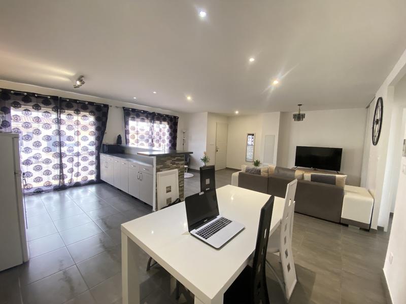 Maison - 77 m² - 3 pièces