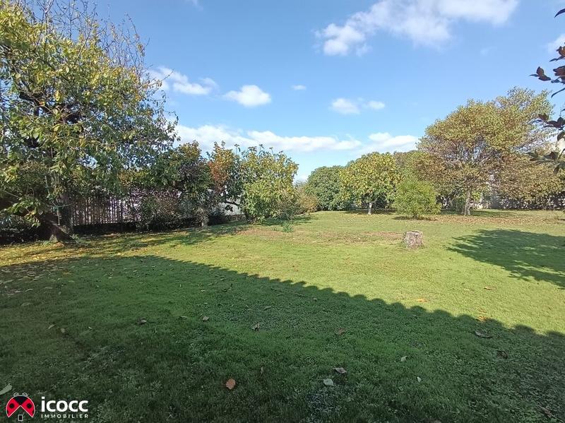 Demeure - 185 m² - 6 pièces