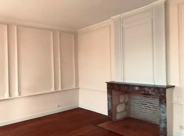 Demeure - 220 m² - 6 pièces