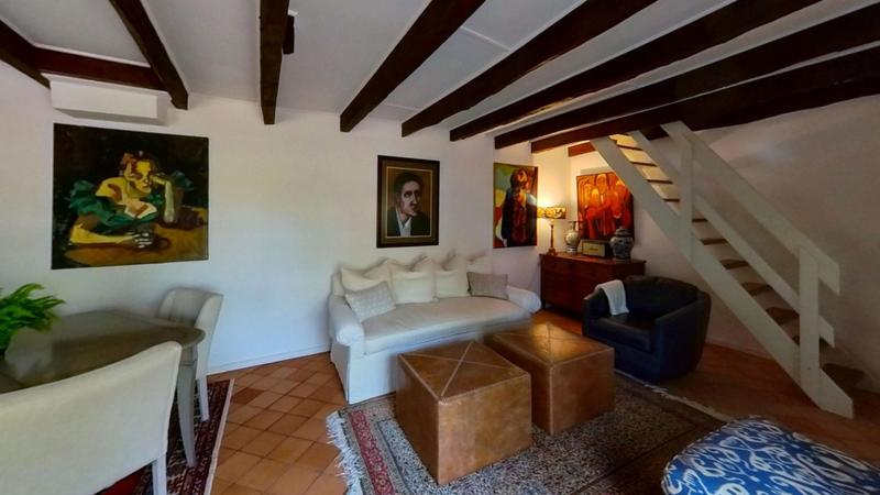 Maison traditionnelle - 203 m² - 8 pièces