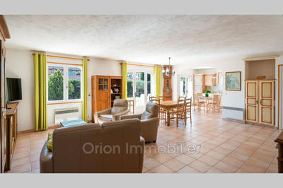 Maison - 142 m² - 4 pièces