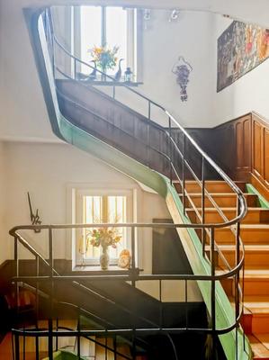 Maison - 335 m² - 12 pièces