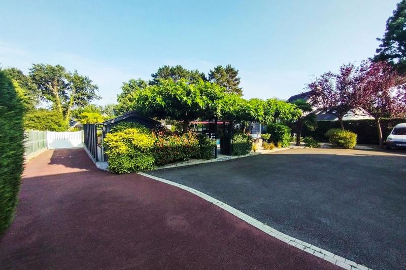 Propriété - 131 m² - 5 pièces