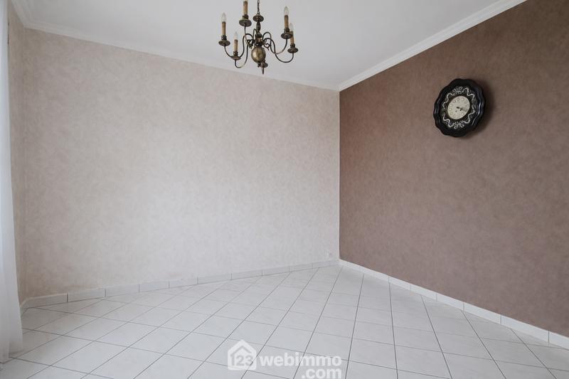 Maison - 106 m² - 5 pièces