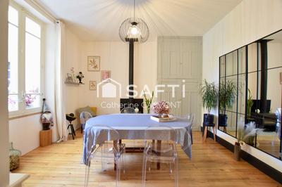 Maison - 199 m² - 6 pièces