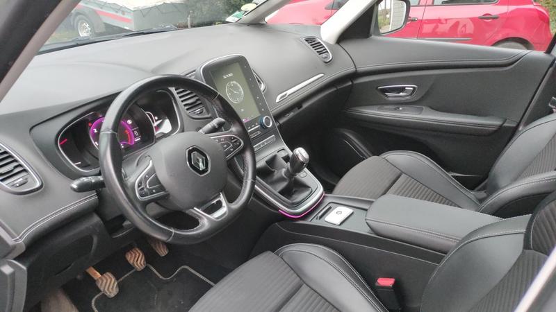 Renault Grand Scénic 1.6 dCi 130 Energy Intens - 7 places Entretien constructeur