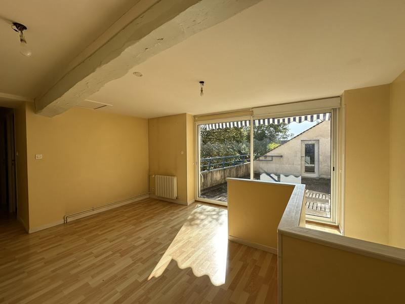 Maison ancienne - 151 m² - 8 pièces