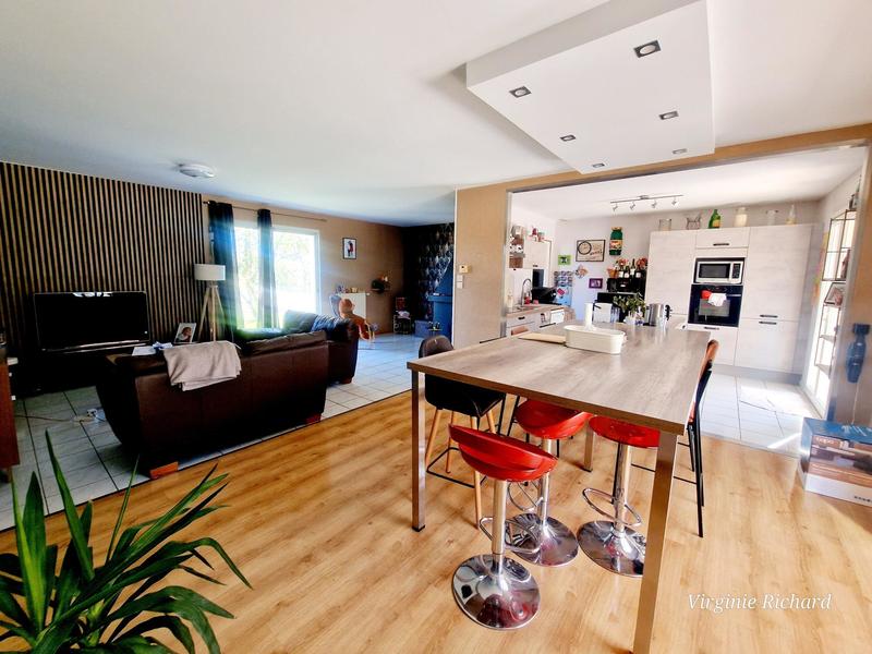 Maison - 140 m² - 6 pièces