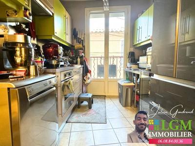 Appartement - 67 m² - 3 pièces