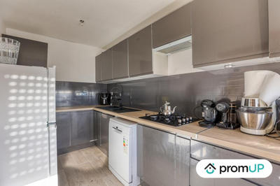 Appartement - 81 m² - 4 pièces