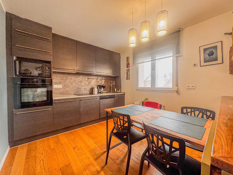 Maison - 150 m² - 7 pièces