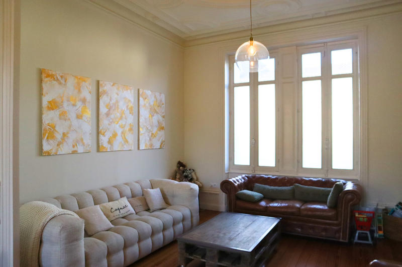 Maison - 256 m² - 9 pièces