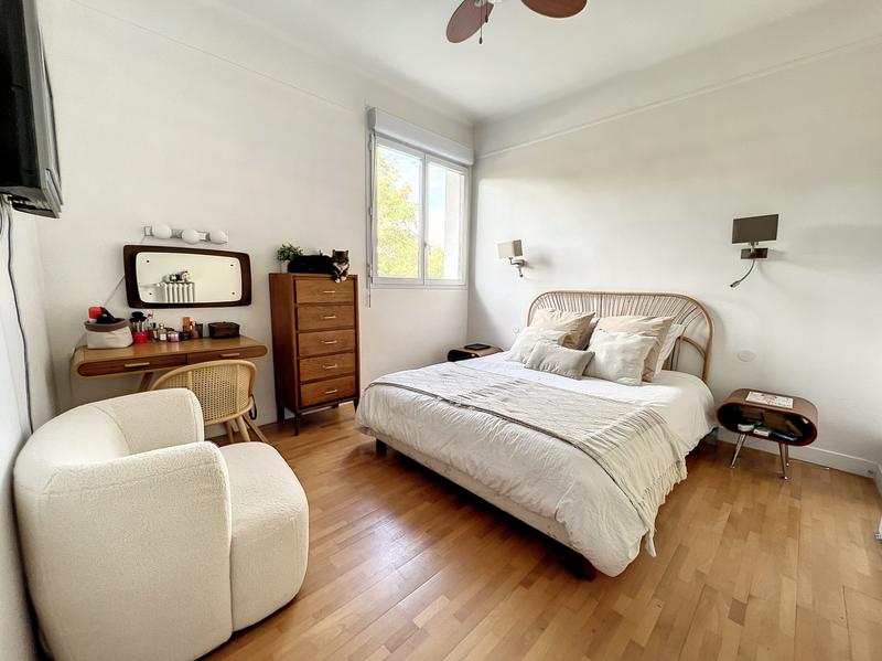 Appartement - 151 m² - 5 pièces