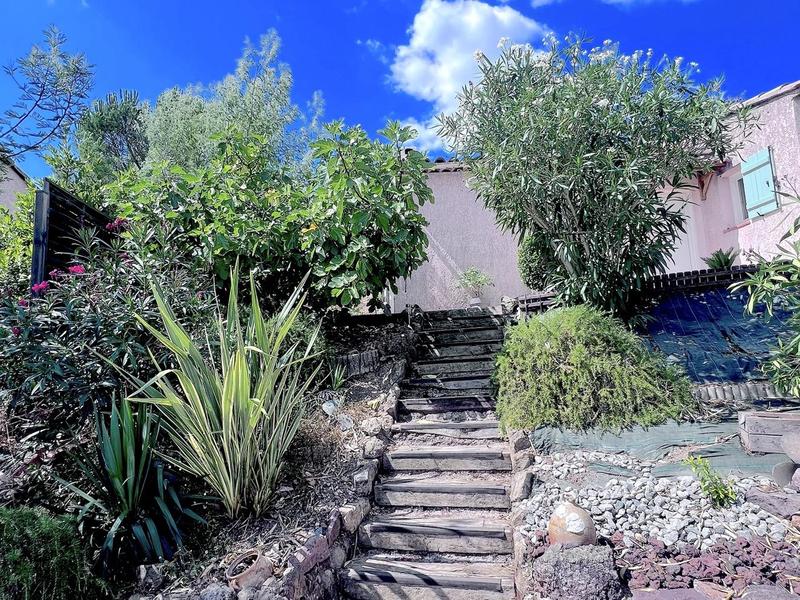 Maison - 87 m² - 4 pièces