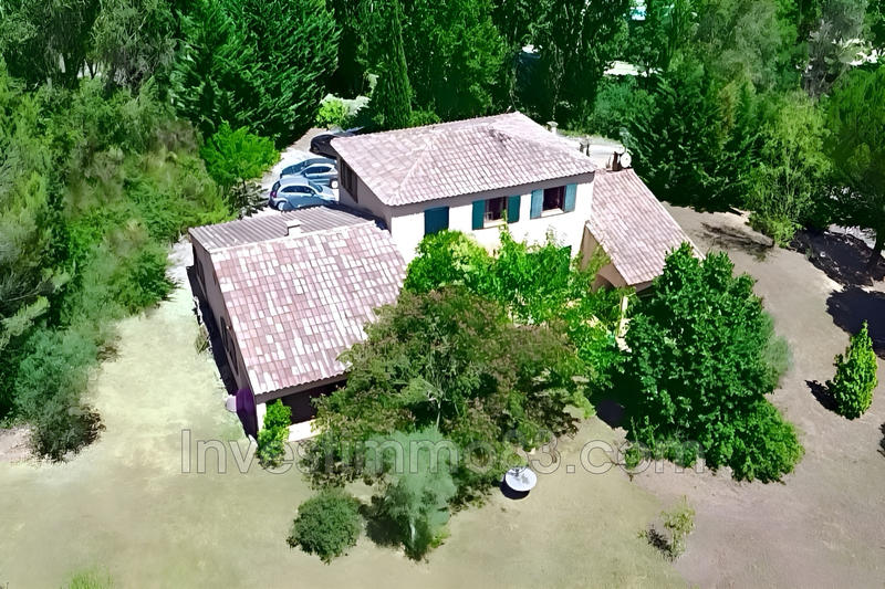 Maison - 200 m² - 7 pièces