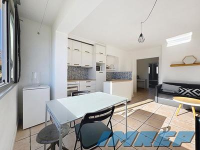 Appartement - 43 m² - 2 pièces