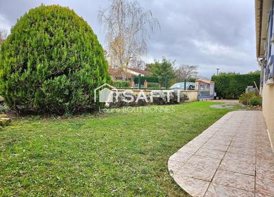 Maison - 80 m² - 4 pièces