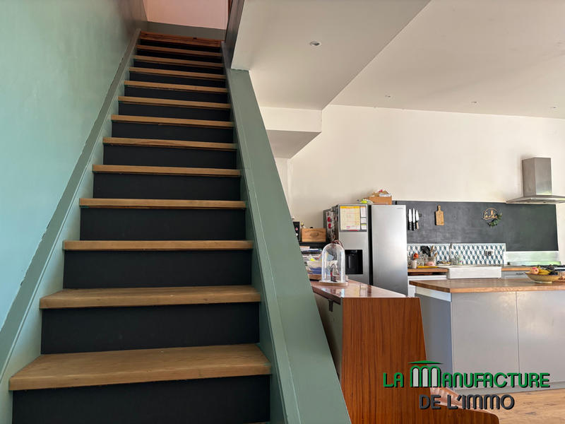 Maison - 175 m² - 6 pièces