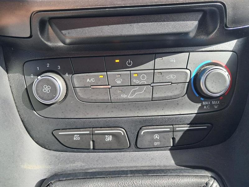 Ford Transit Connect Trend L1 1.0i Flexifuel 100 Ch