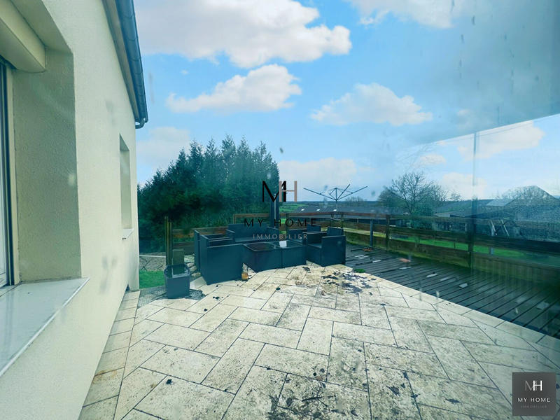 Maison - 100 m² - 4 pièces