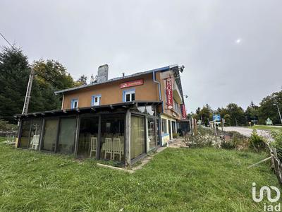 Local commercial - 617 m²