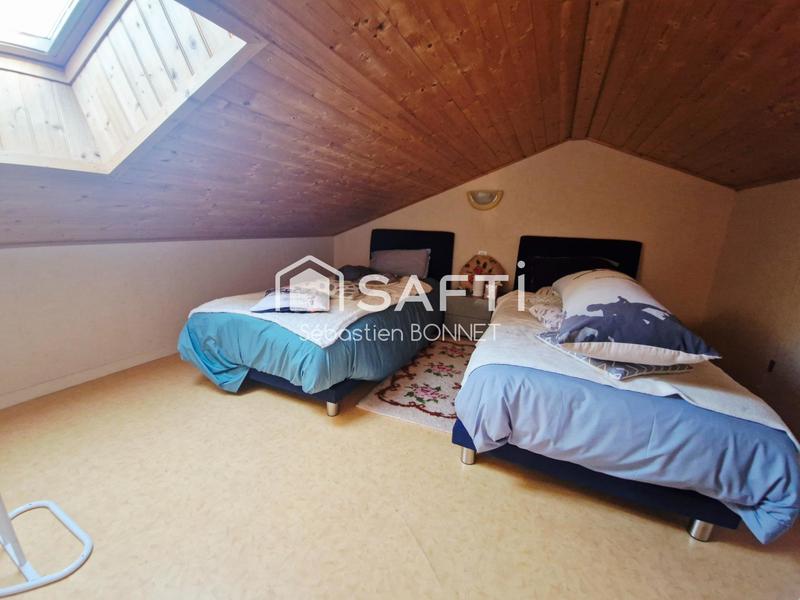 Maison - 157 m² - 7 pièces