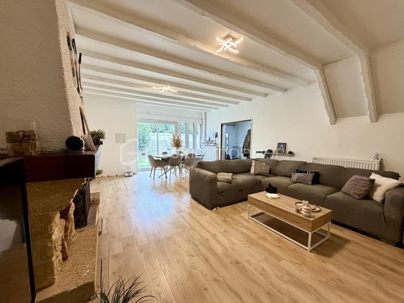 Maison - 138 m² - 6 pièces