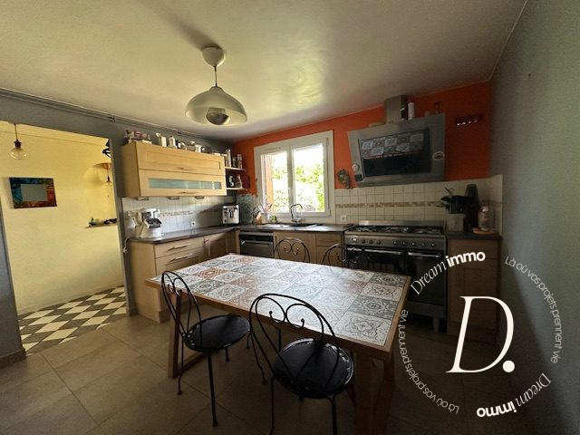 Maison ancienne - 100 m² - 4 pièces