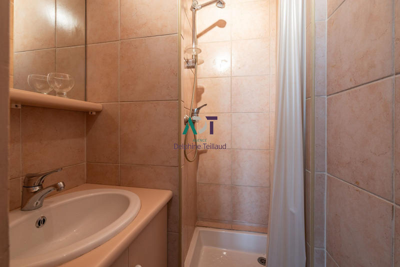 Appartement - 223 m² - 6 pièces