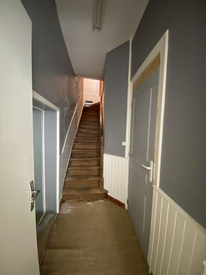 Maison - 232 m² - 8 pièces