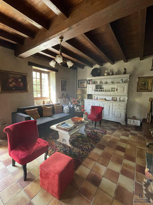 Maison - 190 m² - 7 pièces