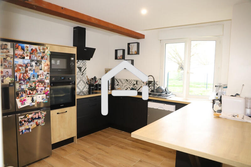 Maison - 80 m² - 3 pièces